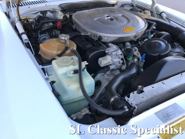 MERCEDES-BENZ SL 560 usata 82