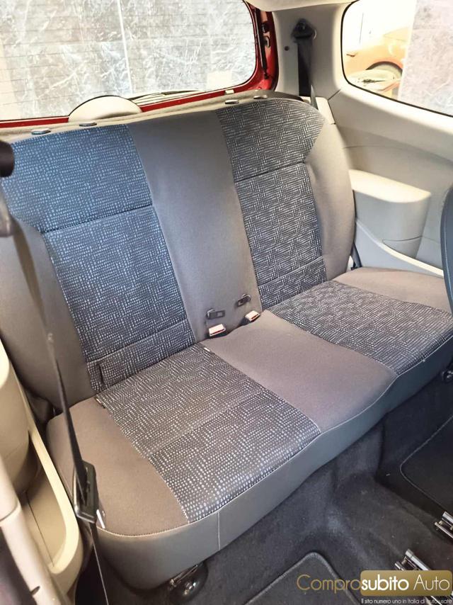 RENAULT Twingo usata 23