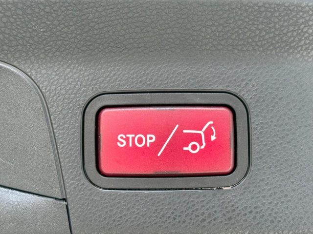 MERCEDES-BENZ GLC 220 usata, con Cruise Control