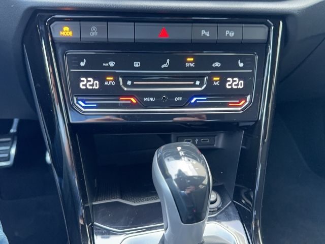 VOLKSWAGEN T-Roc usata, con Cruise Control
