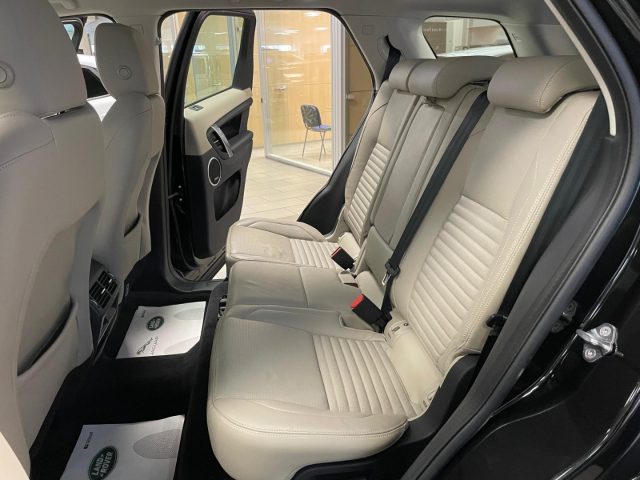 LAND ROVER Discovery Sport usata, con Touch screen