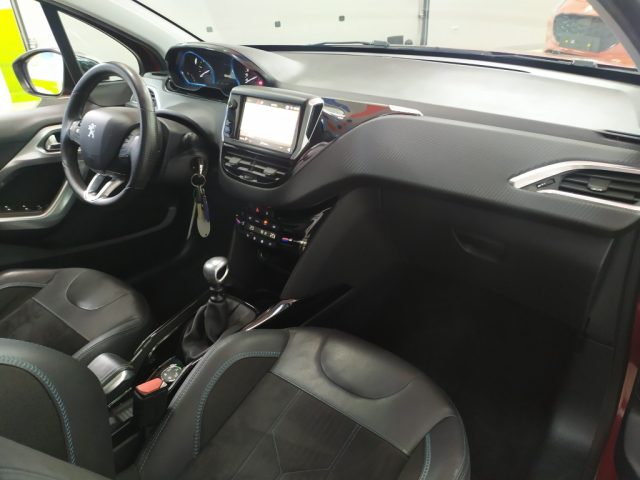 PEUGEOT 2008 usata, con Cerchi in lega
