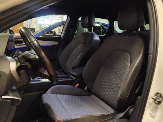 SEAT Leon usata, con Bracciolo