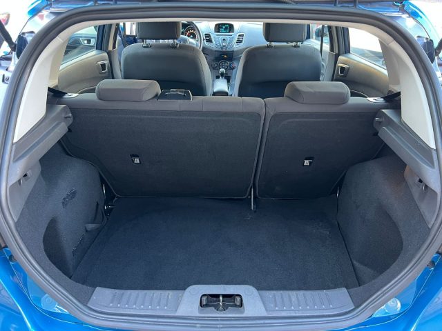 FORD Fiesta usata, con Chiusura centralizzata