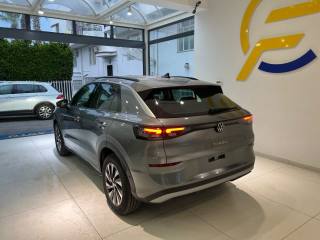 VOLKSWAGEN T-Roc usata, con Alzacristalli elettrici