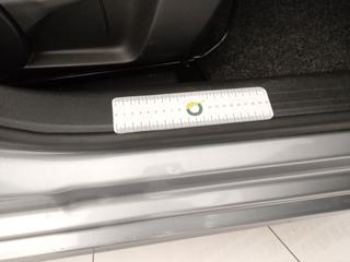 OPEL Corsa usata, con Airbag testa