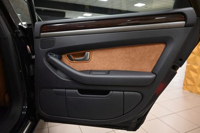 AUDI A8 usata 57