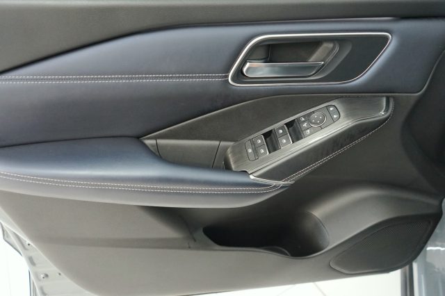 NISSAN Qashqai usata, con Specchietti laterali elettrici