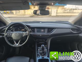 OPEL Insignia usata, con Fari LED