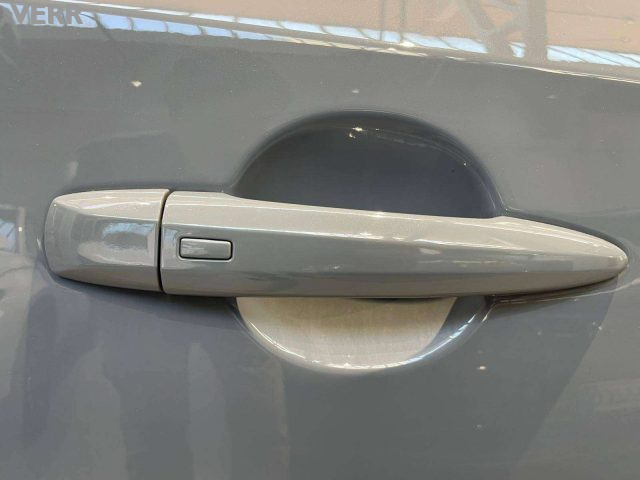 NISSAN Qashqai usata, con Sedile posteriore sdoppiato