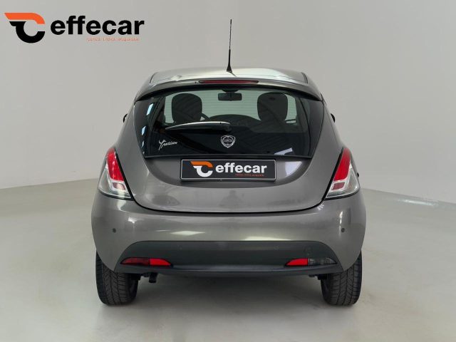 LANCIA Ypsilon usata, con Autoradio
