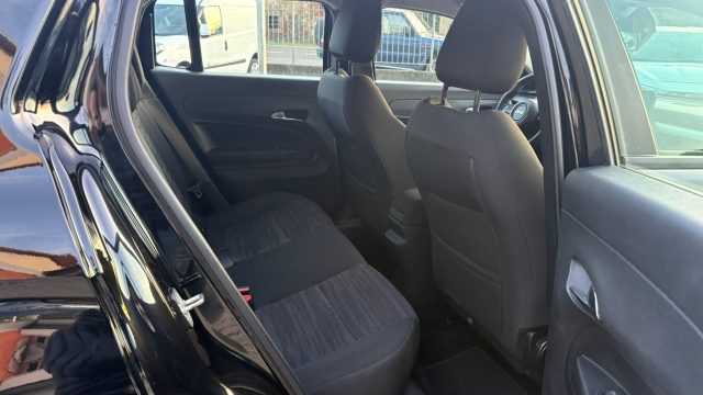 JEEP Avenger usata, con Bluetooth