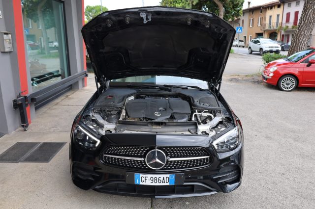 MERCEDES-BENZ E 220 usata 155