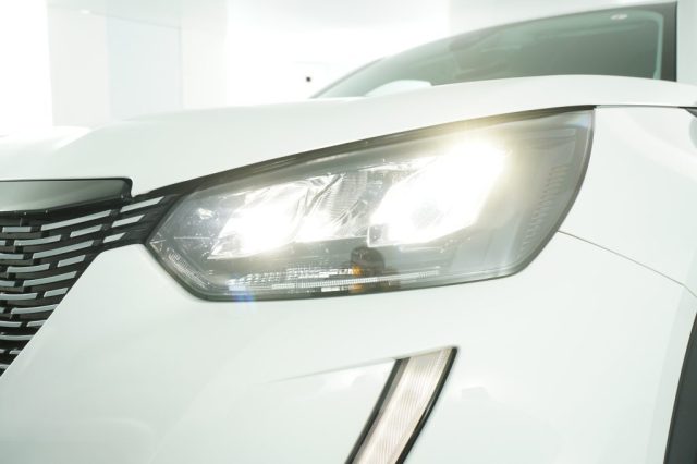 PEUGEOT 2008 usata 16