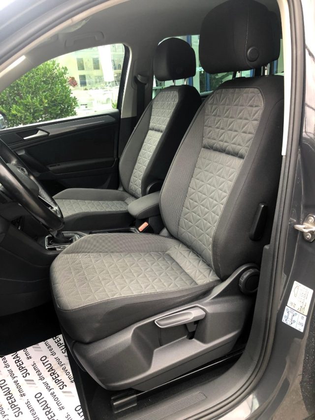 VOLKSWAGEN Tiguan usata, con Autoradio