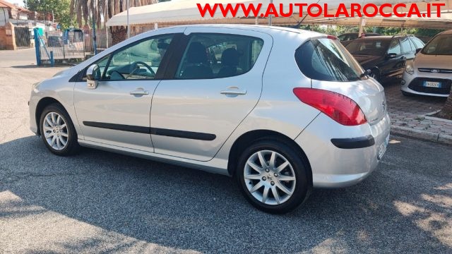PEUGEOT 308 usata, con Autoradio