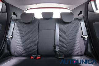 LANCIA Ypsilon usata, con Luci diurne