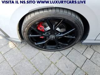 VOLKSWAGEN Golf usata, con Sedili riscaldati