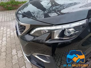 PEUGEOT 5008 usata, con Cerchi in lega