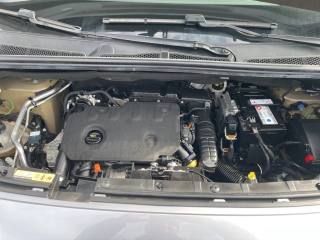 PEUGEOT Rifter usata, con Airbag testa
