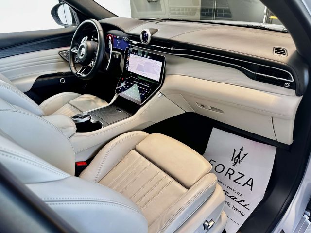 MASERATI Grecale usata, con Interni in pelle