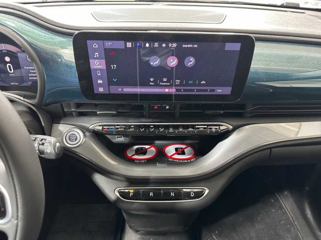 FIAT 500e usata, con Regolazione elettrica sedili