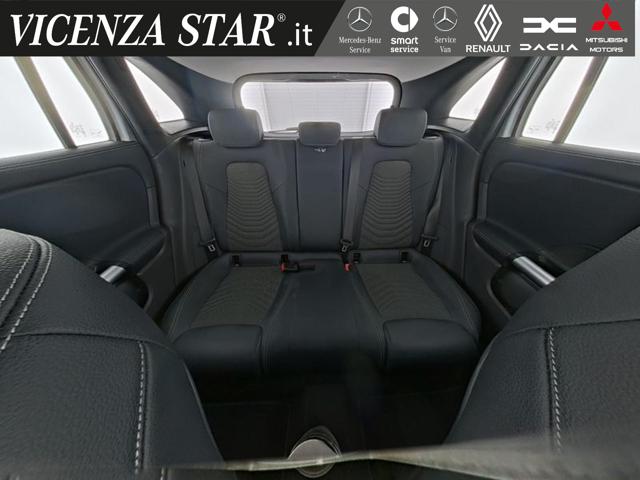 MERCEDES-BENZ GLA 180 usata, con Climatizzatore