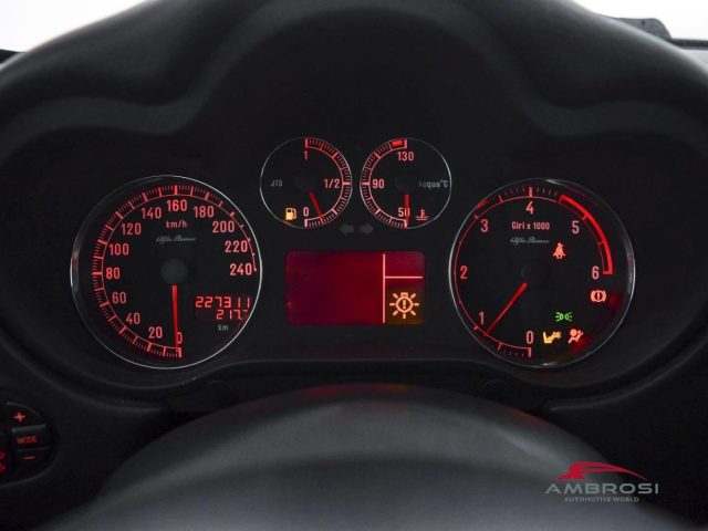 ALFA ROMEO 147 usata 12