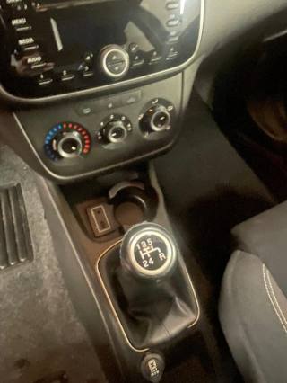 FIAT Punto usata, con Autoradio