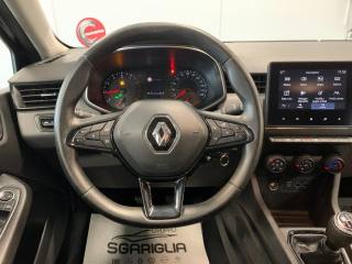 RENAULT Clio usata, con Touch screen