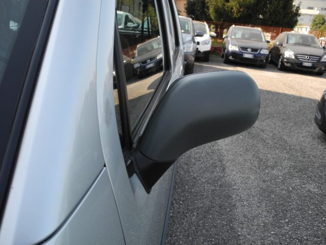 OPEL Agila usata 44