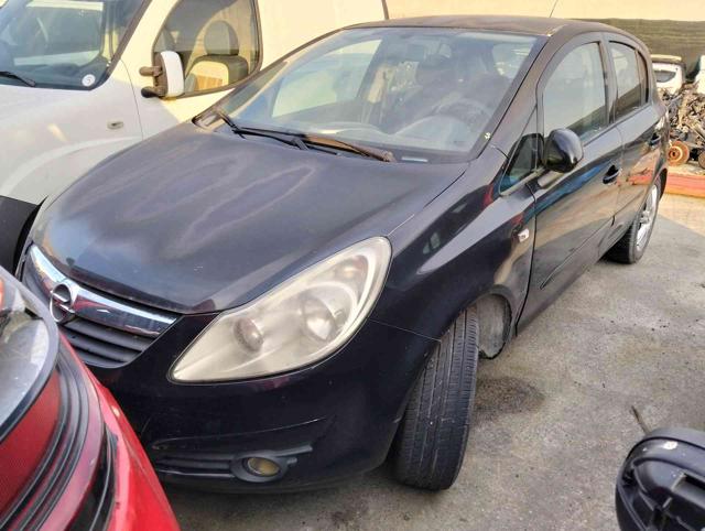 OPEL Corsa usata 0