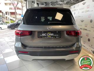 MERCEDES-BENZ GLB 180 usata, con Alzacristalli elettrici