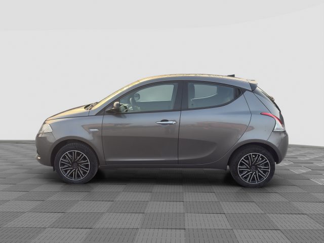 LANCIA Ypsilon usata 1