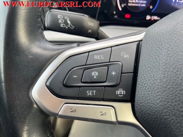 VOLKSWAGEN Golf usata, con Bracciolo