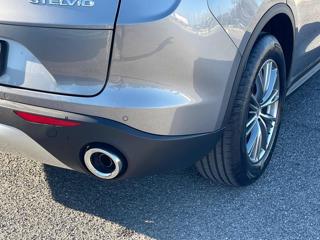 ALFA ROMEO Stelvio usata, con Autoradio
