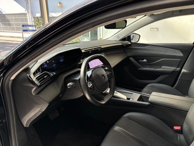 PEUGEOT 308 usata, con Luci diurne