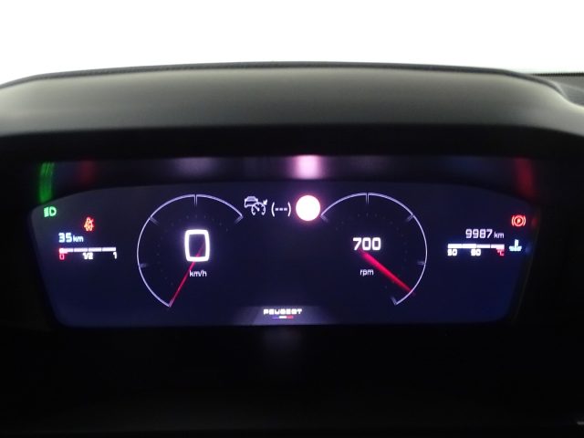 PEUGEOT 2008 usata, con Sensori di parcheggio posteriori