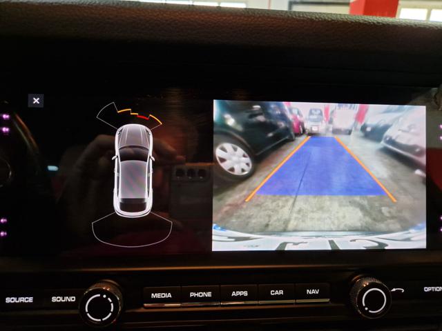 PORSCHE Macan usata, con Controllo automatico clima