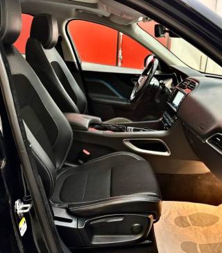 JAGUAR F-Pace usata, con Park Distance Control