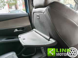 PEUGEOT 5008 usata, con Servosterzo