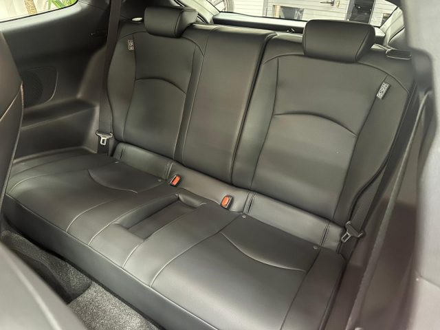 TOYOTA Yaris usata, con Sedili riscaldati