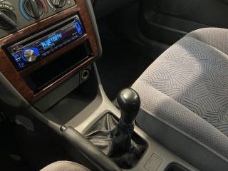 TOYOTA Avensis usata, con Lettore CD