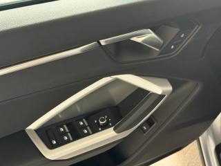 AUDI Q3 usata, con Airbag testa