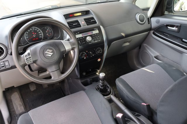 SUZUKI SX4 usata, con Volante multifunzione