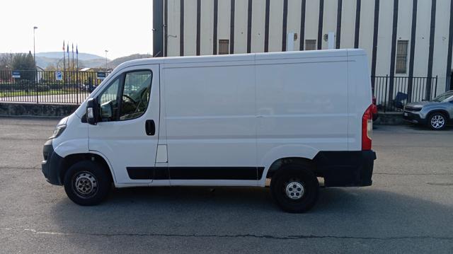 PEUGEOT Boxer usata, con Volante multifunzione