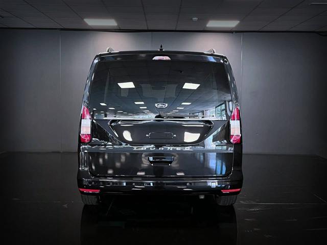 FORD Tourneo Connect usata, con Autoradio