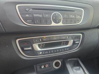 RENAULT Scenic usata 51