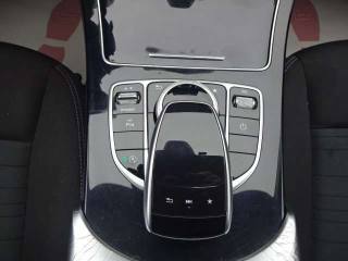 MERCEDES-BENZ C 180 usata, con Fari Xenon