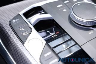 BMW 320 usata, con Bluetooth